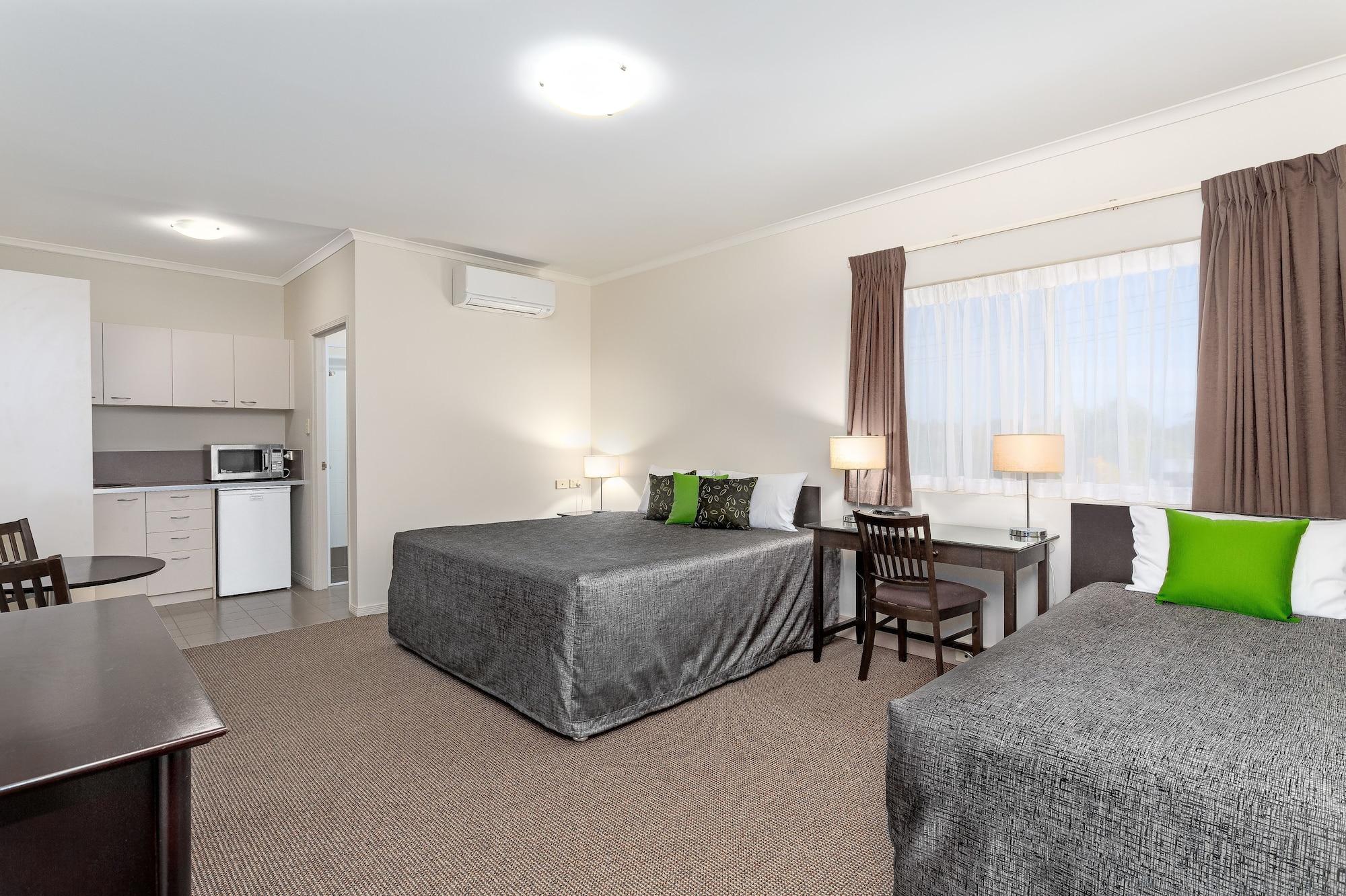Redcliffe Motor Inn Exteriér fotografie